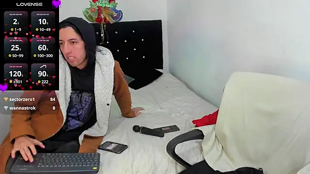 Snapshot of shelby__hotshoww chatting on February 2025 10:58:02 AM shelby hotshoww online show from February 2025 10:58:02 AM