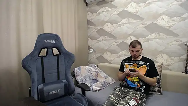 SerzhKorol1 online show from September 2025 09:11:01 AM