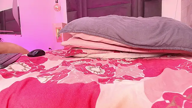 Snapshot of arletmss chatting on January 2025 05:56:01 PM arletmss online show from January 2025 05:56:01 PM