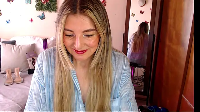 Jolie-Mature online show from June 2026 07:14:01 PM