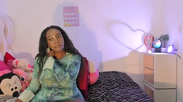 Snapshot of viioolleettaa chatting on February 2025 09:06:02 AM viioolleettaa online show from February 2025 09:06:02 AM