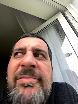 Snapshot of TigerOne19 chatting on October 2025 12:31:01 PM TigerOne19 online show from October 2025 12:31:01 PM