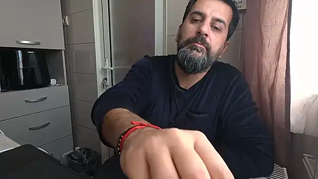 Snapshot of TigerOne19 chatting on December 2025 09:58:02 AM TigerOne19 online show from December 2025 09:58:02 AM