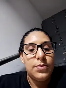 DanielleEvans  online show from January 2025 11:13:02 AM