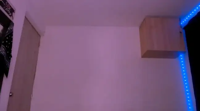 Samuel Suarez online show from February 2025 01:40:02 AM