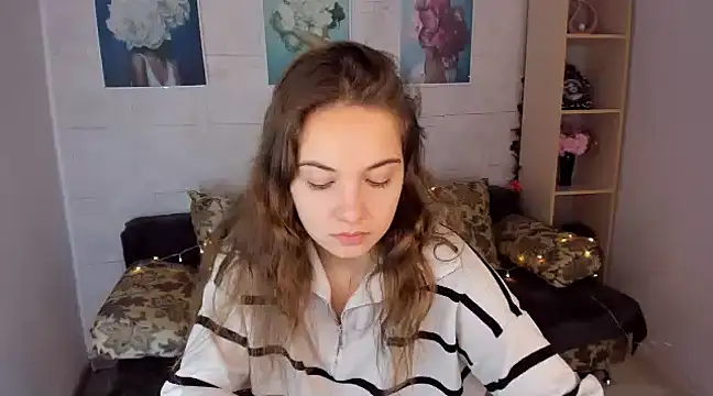 Snapshot of KristinaLoison chatting on December 2024 04:14:02 PM KristinaLoison online show from December 2024 04:14:02 PM