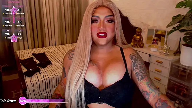 Snapshot of TiffanyWolf chatting on October 2025 10:36:02 AM TiffanyWolf online show from October 2025 10:36:02 AM