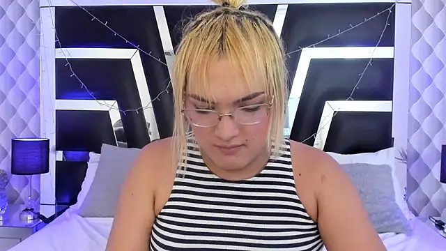 katya kozlov online show from November 2025 04:40:01 AM