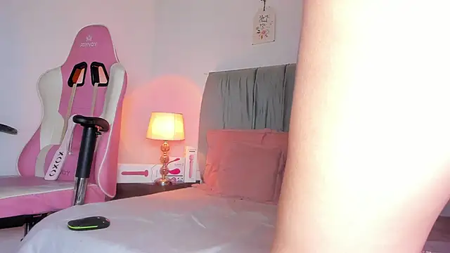 Snapshot of Valentinamolina_ chatting on January 2026 08:32:02 PM Valentinamolina online show from January 2026 08:32:02 PM