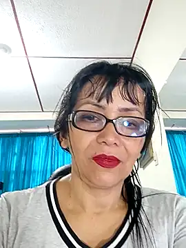 Snapshot of kelly_dirty_ chatting on October 2025 05:14:02 PM kelly dirty online show from October 2025 05:14:02 PM