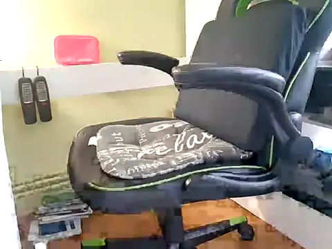 feathersify online show from September 2025 06:07:01 AM