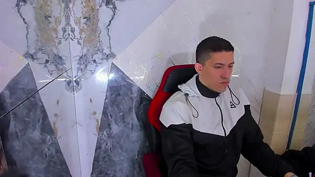 Snapshot of yeckodream chatting on December 2025 04:40:02 AM yeckodream online show from December 2025 04:40:02 AM