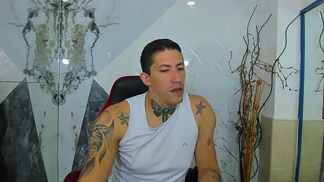 Snapshot of yeckodream chatting on December 2025 04:39:02 AM yeckodream online show from December 2025 04:39:02 AM