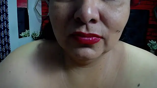 Snapshot of TistMature chatting on February 2025 01:01:01 PM TistMature online show from February 2025 01:01:01 PM