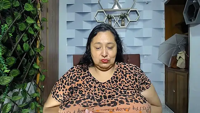 TistMature online show from January 2026 01:17:02 PM