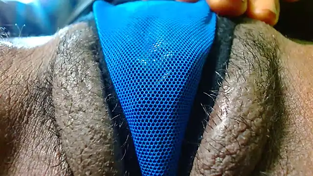 Snapshot of bethanywilson_23 chatting on October 2025 12:31:01 PM bethanywilson 23 online show from October 2025 12:31:01 PM