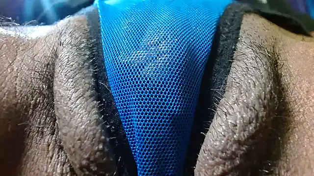 Snapshot of bethanywilson_23 chatting on November 2025 01:46:01 PM bethanywilson 23 online show from November 2025 01:46:01 PM