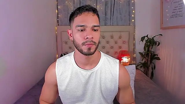 Snapshot of Josseph1_ chatting on December 2024 03:29:01 AM Josseph1 online show from December 2024 03:29:01 AM