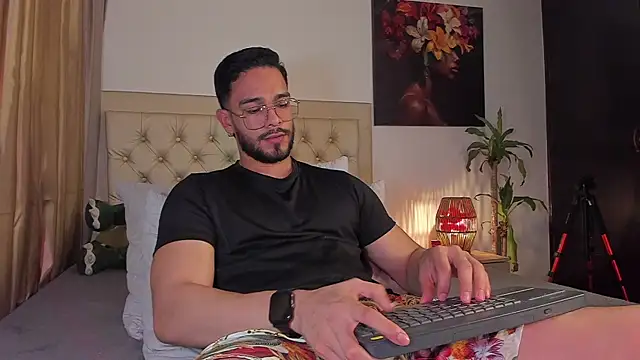 Snapshot of Josseph1_ chatting on March 2025 02:36:02 AM Josseph1 online show from March 2025 02:36:02 AM