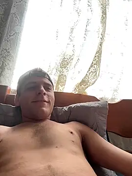 Snapshot of mendonca_4m chatting on April 2026 04:15:02 PM mendonca 4m online show from April 2026 04:15:02 PM