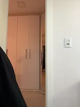 Snapshot of AliceStone19 chatting on September 2025 12:54:01 PM AliceStone19 online show from September 2025 12:54:01 PM