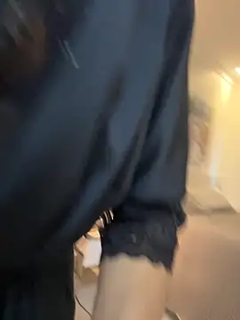 Snapshot of AliceStone19 chatting on October 2025 05:24:02 PM AliceStone19 online show from October 2025 05:24:02 PM