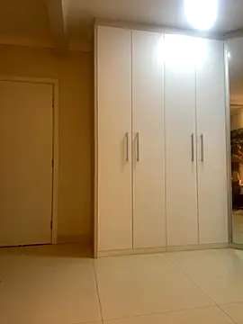 Snapshot of AliceStone19 chatting on October 2025 05:47:01 PM AliceStone19 online show from October 2025 05:47:01 PM