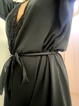 Snapshot of AliceStone19 chatting on October 2025 05:02:02 PM AliceStone19 online show from October 2025 05:02:02 PM