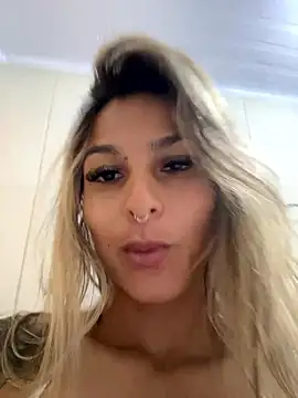 AliceStone19 online show from January 2026 05:37:01 PM