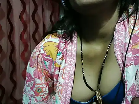 Snapshot of RukminiNew chatting on February 2025 08:38:02 PM RukminiNew online show from February 2025 08:38:02 PM