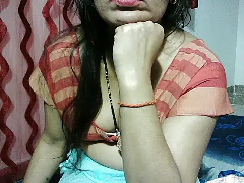 Snapshot of RukminiNew chatting on February 2025 05:57:02 PM RukminiNew online show from February 2025 05:57:02 PM