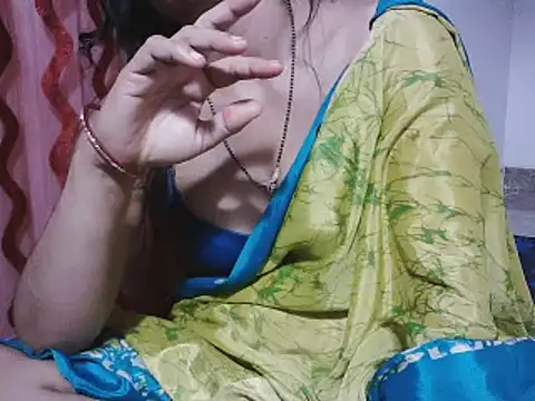 Snapshot of RukminiNew chatting on March 2025 08:54:01 PM RukminiNew online show from March 2025 08:54:01 PM