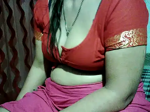 Snapshot of RukminiNew chatting on October 2025 09:05:02 PM RukminiNew online show from October 2025 09:05:02 PM