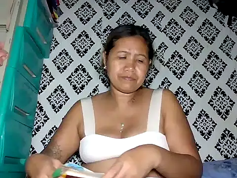 sweet smile4u online show from March 2026 11:21:02 AM