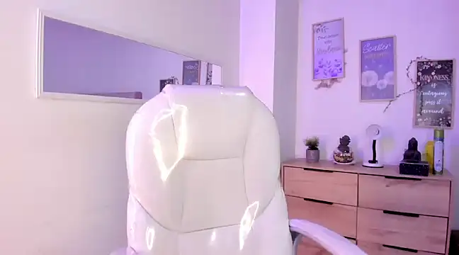 bluee hazell online show from February 2025 09:51:02 AM