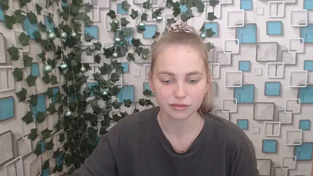 klerkarina online show from January 2025 07:57:01 AM