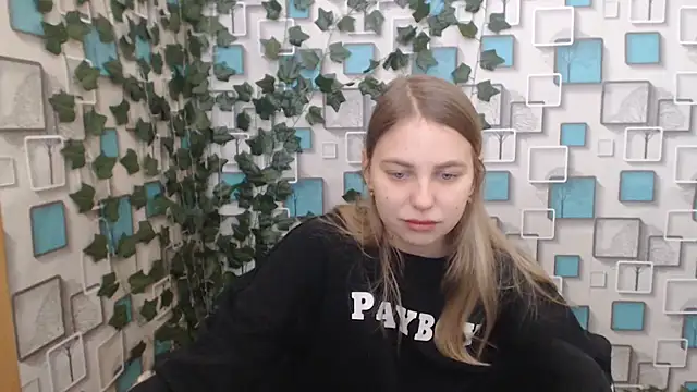 klerkarina online show from February 2025 06:11:02 AM