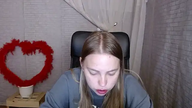 klerkarina online show from October 2025 05:26:02 AM