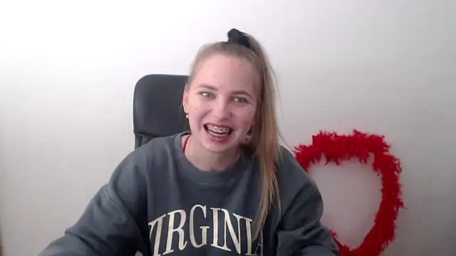 klerkarina online show from October 2025 05:30:02 AM