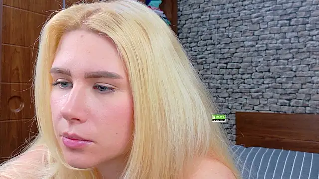 CuteBlondeMe online show from March 2026 05:06:02 PM