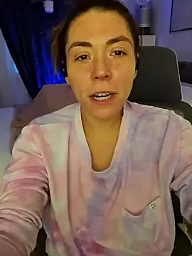 Snapshot of Ellie-L-Elizabeth chatting on December 2024 12:55:01 PM Ellie-L-Elizabeth online show from December 2024 12:55:01 PM