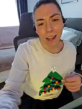 Snapshot of Ellie-L-Elizabeth chatting on December 2024 04:14:02 PM Ellie-L-Elizabeth online show from December 2024 04:14:02 PM