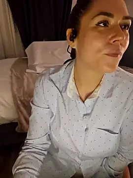 Snapshot of Ellie-L-Elizabeth chatting on February 2025 02:19:01 AM Ellie-L-Elizabeth online show from February 2025 02:19:01 AM