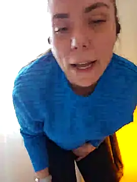 Snapshot of Ellie-L-Elizabeth chatting on February 2025 05:26:02 PM Ellie-L-Elizabeth online show from February 2025 05:26:02 PM