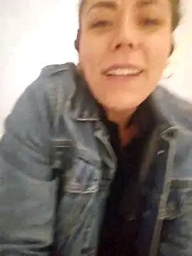 Ellie-L-Elizabeth online show from May 2026 03:01:02 AM
