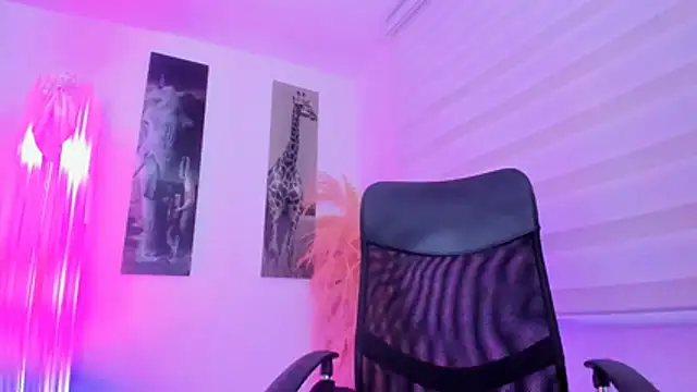 alask pears0 online show from November 2025 01:47:02 PM