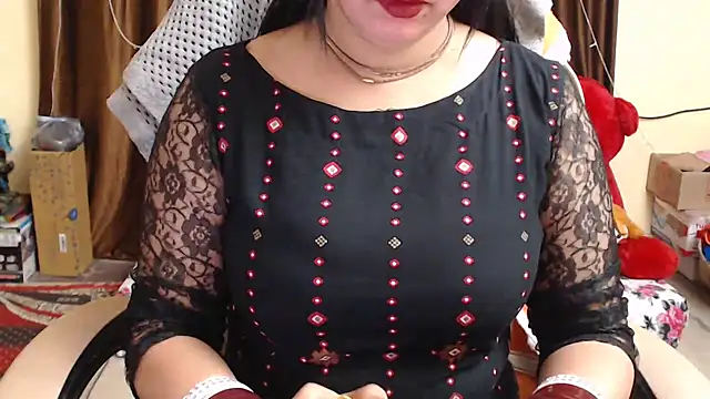 Snapshot of Naughty_Kashish chatting on March 2025 09:49:01 AM Naughty Kashish online show from March 2025 09:49:01 AM
