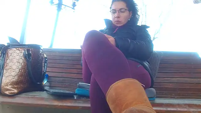 Snapshot of SquirtyMellissaLabia chatting on February 2025 08:57:02 AM SquirtyMellissaLabia online show from February 2025 08:57:02 AM