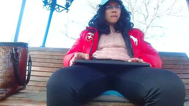 Snapshot of SquirtyMellissaLabia chatting on March 2025 12:22:01 PM SquirtyMellissaLabia online show from March 2025 12:22:01 PM