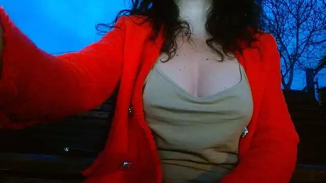 Snapshot of SquirtyMellissaLabia chatting on March 2025 07:04:02 AM SquirtyMellissaLabia online show from March 2025 07:04:02 AM